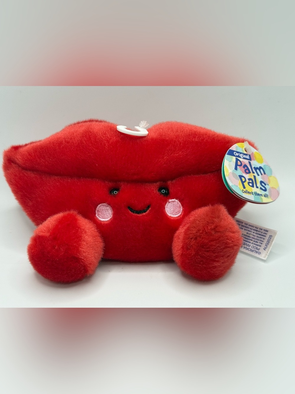 Palm pals by aurora world Kissie Lips new with tags